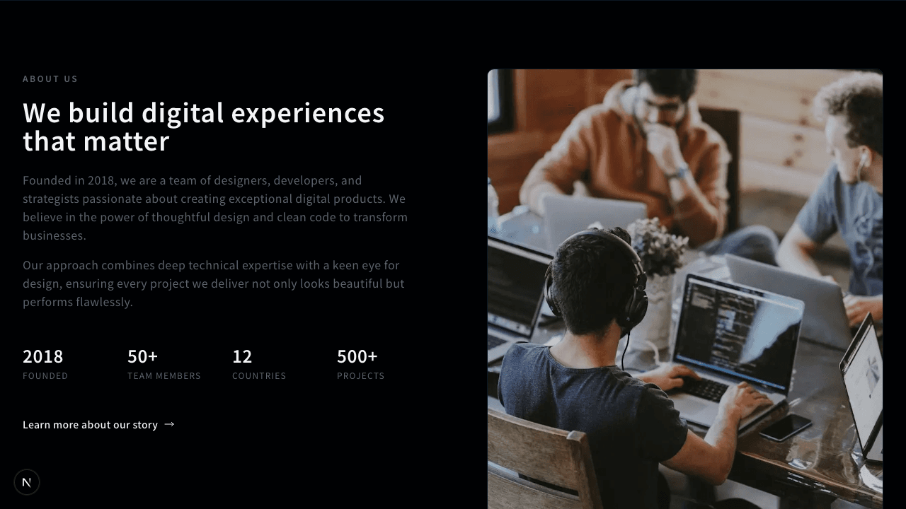 アバウトセクション